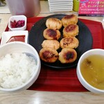 ホワイト餃子 はながさ - 餃子ランチ(八個)