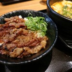 Karubi Don To Sun Dwubu Semmonten Kandon - カルビ丼ミニとスン豆腐セット(990円)