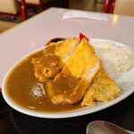 Famiri Resutoran Rairakku - カツカレーです。