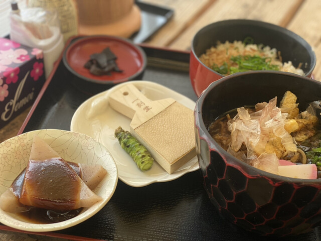 奥三河が誇る ローカルb級グルメ 東栄チキン 炒めて良し 揚げて良しの万能選手 By よい子 Ja愛知東 東栄直売所 ジェイエイアイチヒガシトウエイチョクバイジョ 東栄 そば 食べログ