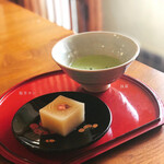 隠れ家たまり - 桜羊カンと抹茶