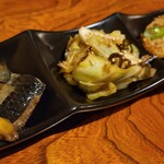 おうちごはん 中島家 - おばんざい盛り 3種(890円)