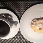 コントワール ミサゴ - マンゴーのケーキとコーヒー