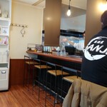 ホワイトベースカフェ - 店内