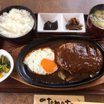 案山子 - 料理写真:ハンバーグ定食