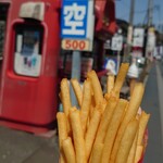 Akapiman - お店の前で