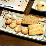 Tochu Cafe - 焼き菓子プチ盛り合わせ（そばメレンゲ、さかすけ苺クッキー、バナナパウンドケーキ、サブレ）