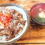 焼肉 秋葉苑 - 中落ちカルビ丼。