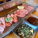 近江牛肥育牧場直営 ホルモン焼肉 犇 カメチク - 近江牛カルビ・上タン