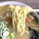 Ueno Shiyokudou - みそ野菜中華　麺アップ