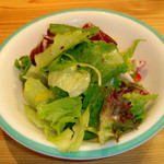 キッチン直 - ﾋﾞｰﾌｼﾁｭｰのサラダ