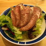 キッチン直 - ｺﾝﾋﾞｰﾌｻﾗﾀﾞ（ﾀﾝ）　600円