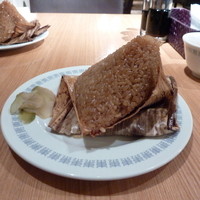 Az/ビーフン東 大阪店 - バーツアン（ちまき）