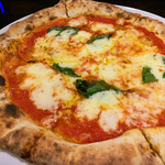 ラ・ピッコラ・ターヴォラ - 