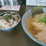 地鶏ラーメン 美山家 - 