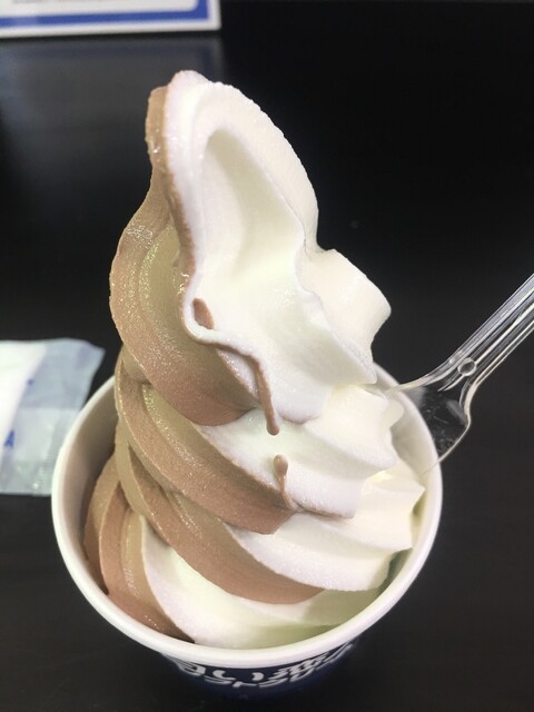 白い恋人パーク ソフトクリームハウス 宮の沢 カフェ 食べログ 白い恋人パーク ソフトクリームハウス 宮の沢 カフェ 食べログ