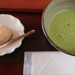 御倉屋 - イートインのわらび餅❗