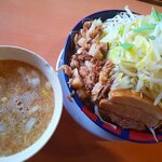 太一商店 - つけ麺：780円に肉ほぐし追加