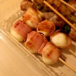 山の猿 - カチョカヴァロベーコン 2本343円