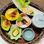 せんざん - 花籠盛りの前菜6種