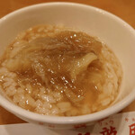 双龍居 - 私は遠慮して少しだけトッピング。
      ・°°・(＞_＜)・°°・。