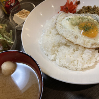 日曜営業 神田でおすすめの定食 食堂をご紹介 食べログ 日曜営業 神田でおすすめの定食 食堂をご紹介 食べログ