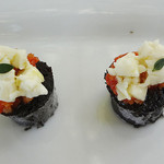 オーベルジュ・オー・ミラドー - イカスミのトマト巻き