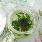 オーベルジュ・オー・ミラドー - パイナップル・ミント