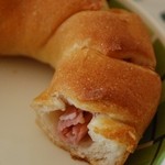 チックタック・ダイナー - （2012/8月）「ベーコンエピ＆チーズブレッド」の輪部分はベーコン入り