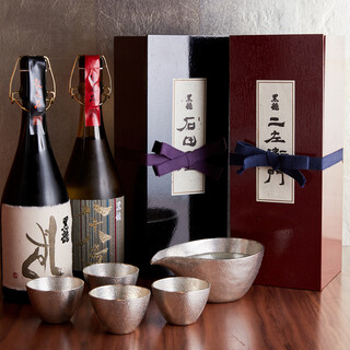 新政酒造の日本酒は全種類！全国の地酒を堪能できます。