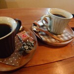 カフェセジョリ - ブレンドコーヒーとアメリカンコーヒー