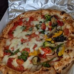 アモーラ ピッツァ - 