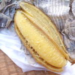 中房温泉 - 〔食材持込〕 焼山の砂中で蒸し上げたバナナ。芋のような食感、甘さが抜け酸味だけが残る