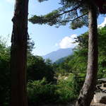 中房温泉 - 美しい夏の山々、すがすがしい空気に包まれる朝