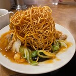 南海飯店 - かたい焼ソバの麺