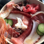 横浜魚市場卸協同組合 厚生食堂 - 海鮮丼　990円