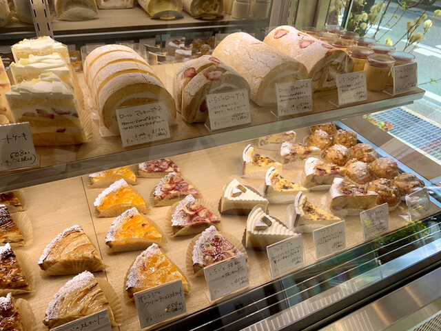 パティスリー ポワリエ Patisserie Poirier さくら夙川 ケーキ 食べログ パティスリー ポワリエ Patisserie Poirier さくら夙川 ケーキ 食べログ