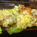 もつ焼 まるい - フォルマッジョチキンステーキ