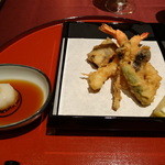レストラン セブンシーズ - 松茸と海老の天麩羅