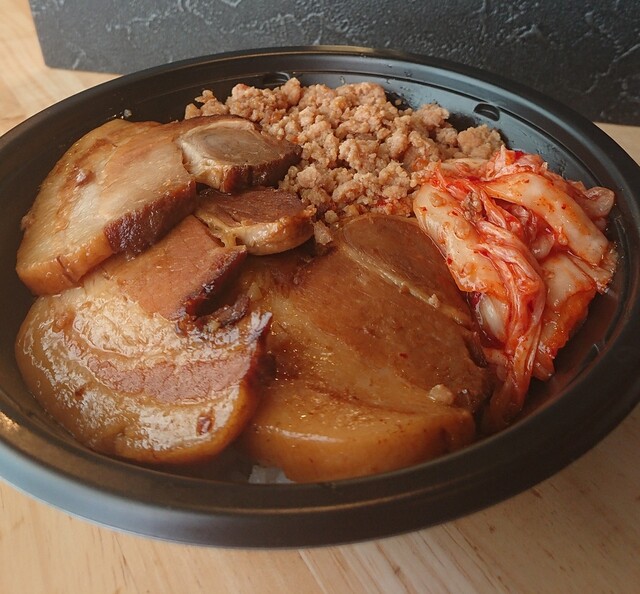 しゃぶしゃぶ すき焼き食べ放題 但馬屋dx 心斎橋店 タジマヤデラックス 大阪難波 しゃぶしゃぶ 食べログ しゃぶしゃぶ すき焼き食べ放題 但馬屋dx 心斎橋店 タジマヤデラックス 大阪難波 しゃぶしゃぶ 食べログ