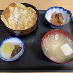 Takechan - かつ丼850円