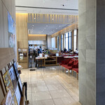 カンデオホテルズ奈良橿原 - 9階エレベータを降りて左側に受付、奥がロビー
