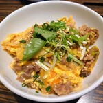 Souten - 令和3年4月 ランチタイム
                      黒毛和牛ロース丼ランチ 税込880円