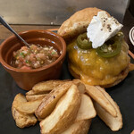 パントリー コヨーテ - 