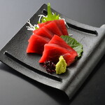 Tuna lean sashimi