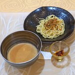 トゥ・ラ・ジョア - 坦々つけ麺