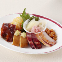 広東焼き物と冷菜盛り合わせ