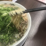 来来亭 - 中細麺