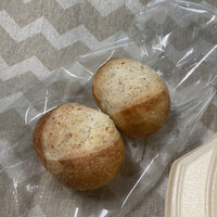 セ シュエット - プチパンは、焼き立てで温かい！！