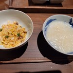 桃仙閣 - 炒飯とお粥